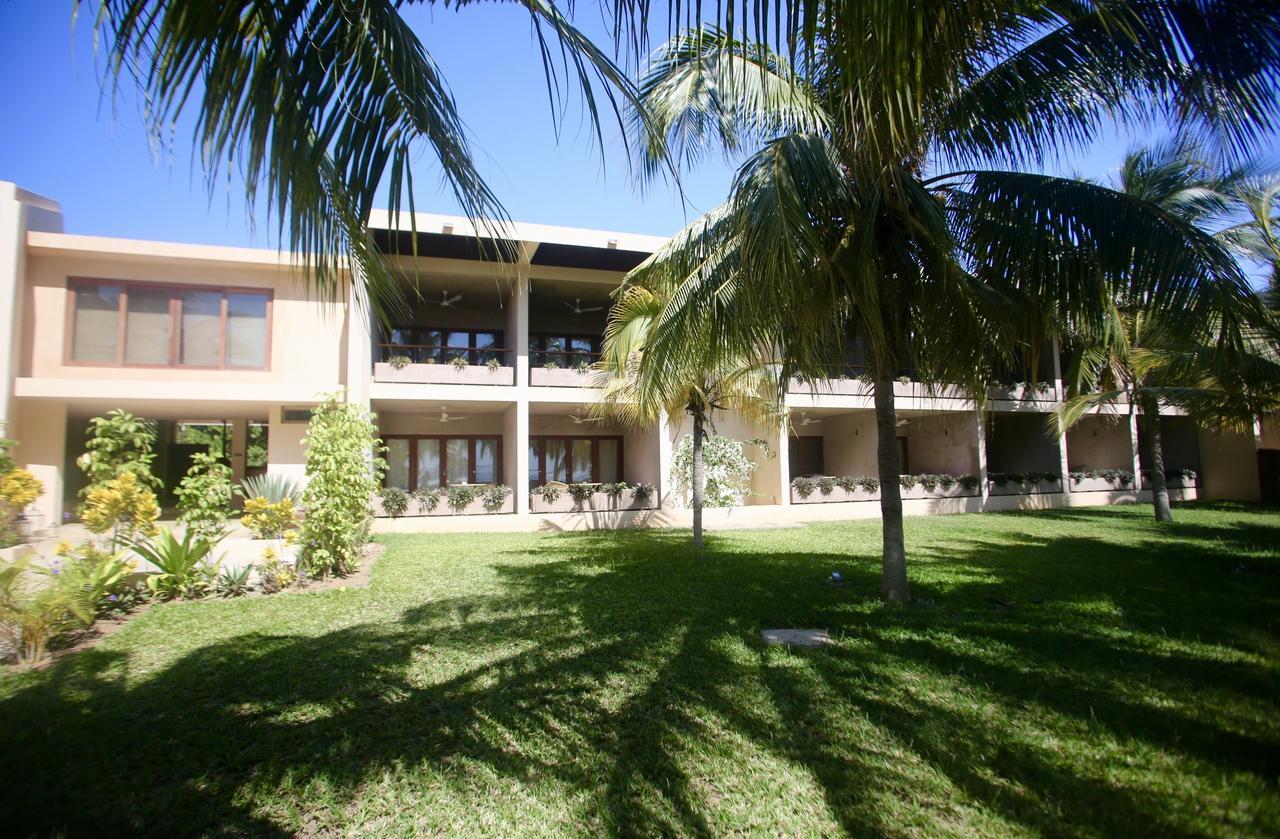 Kirimizi Hotel & Restaurante Pemba Exterior foto